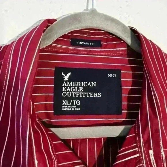 Men’s American Eagle Outfitters Red Striped Button Up Shirt 100% Cotton Size XL - Picture 3 of 9